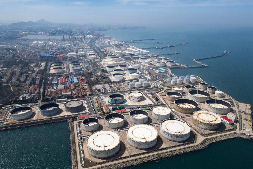 China’s Crude Oil Imports Sink to 8-Year Low as Hormuz Shutdown Chokes Gulf Shipping