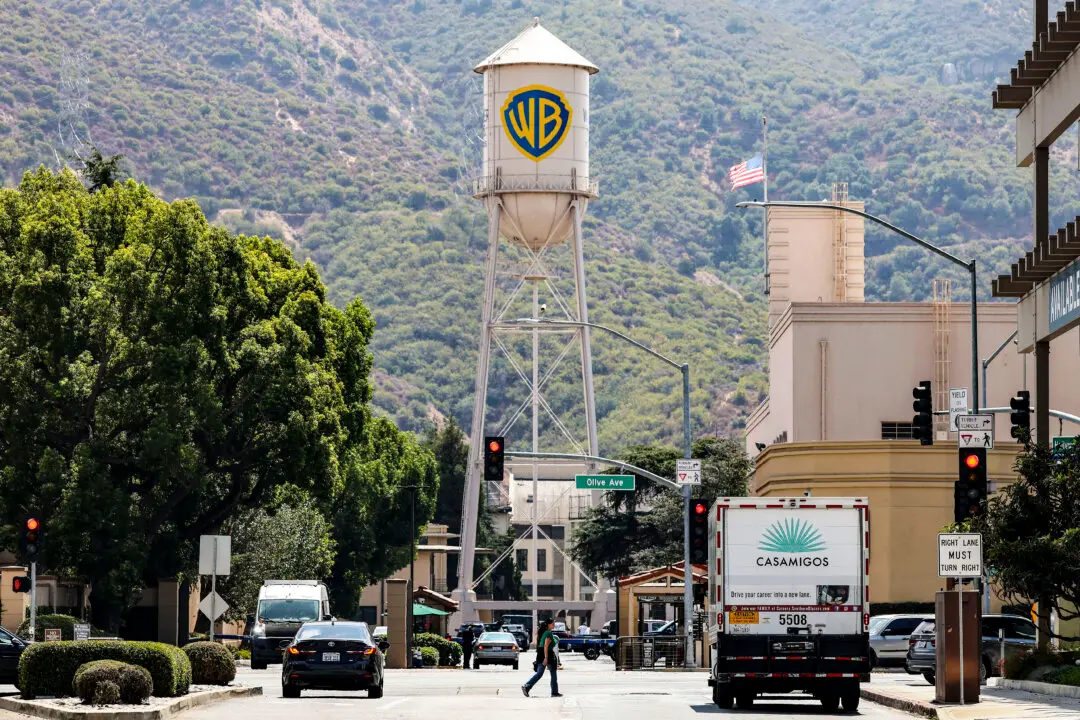 EU Examines Middle East Funding Behind Paramount’s Warner Acquisition