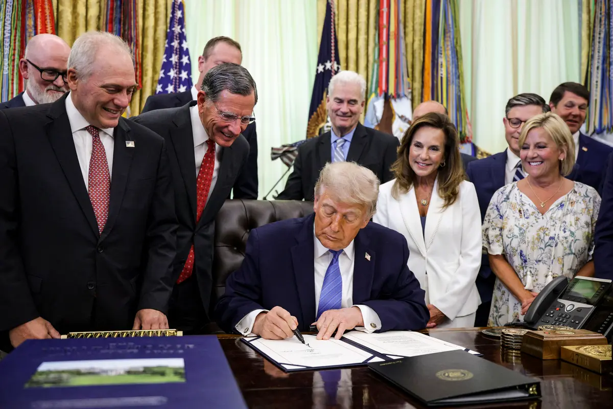 Trump Signs $70 Billion Bill to Fund ICE, Border Patrol for 3 Years