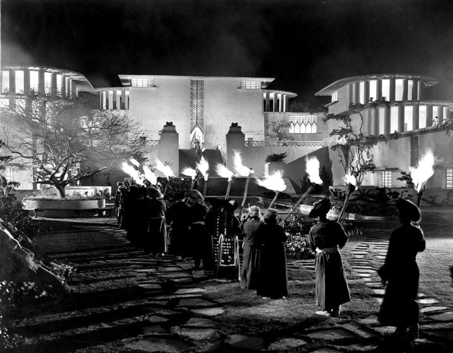 Death of the lama scene, in "Lost Horizon." (Warner Bros)
