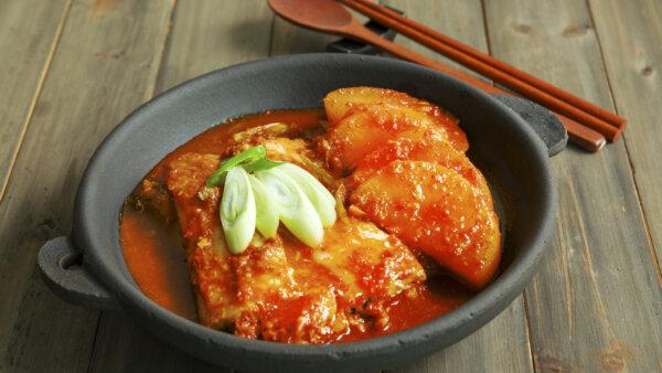Braised radish. (Korea Radish Export Corporation)