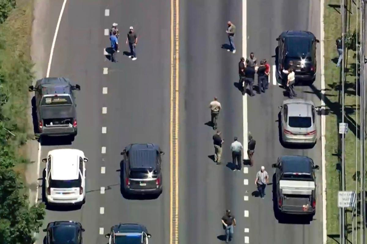 ICE Agent Struck by Suspect’s Vehicle During Arrest Attempt in New Jersey
