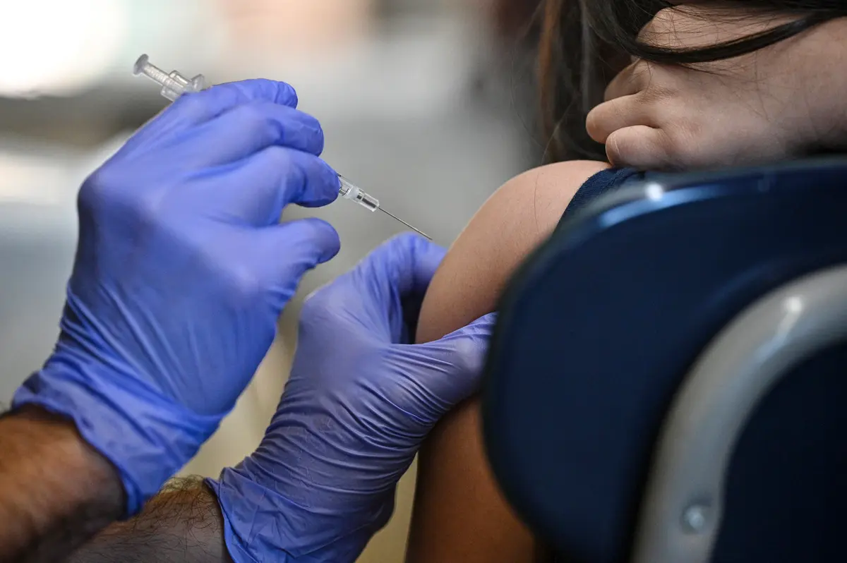 Appeals Court Revives Nurse’s COVID-19 Vaccine Lawsuit