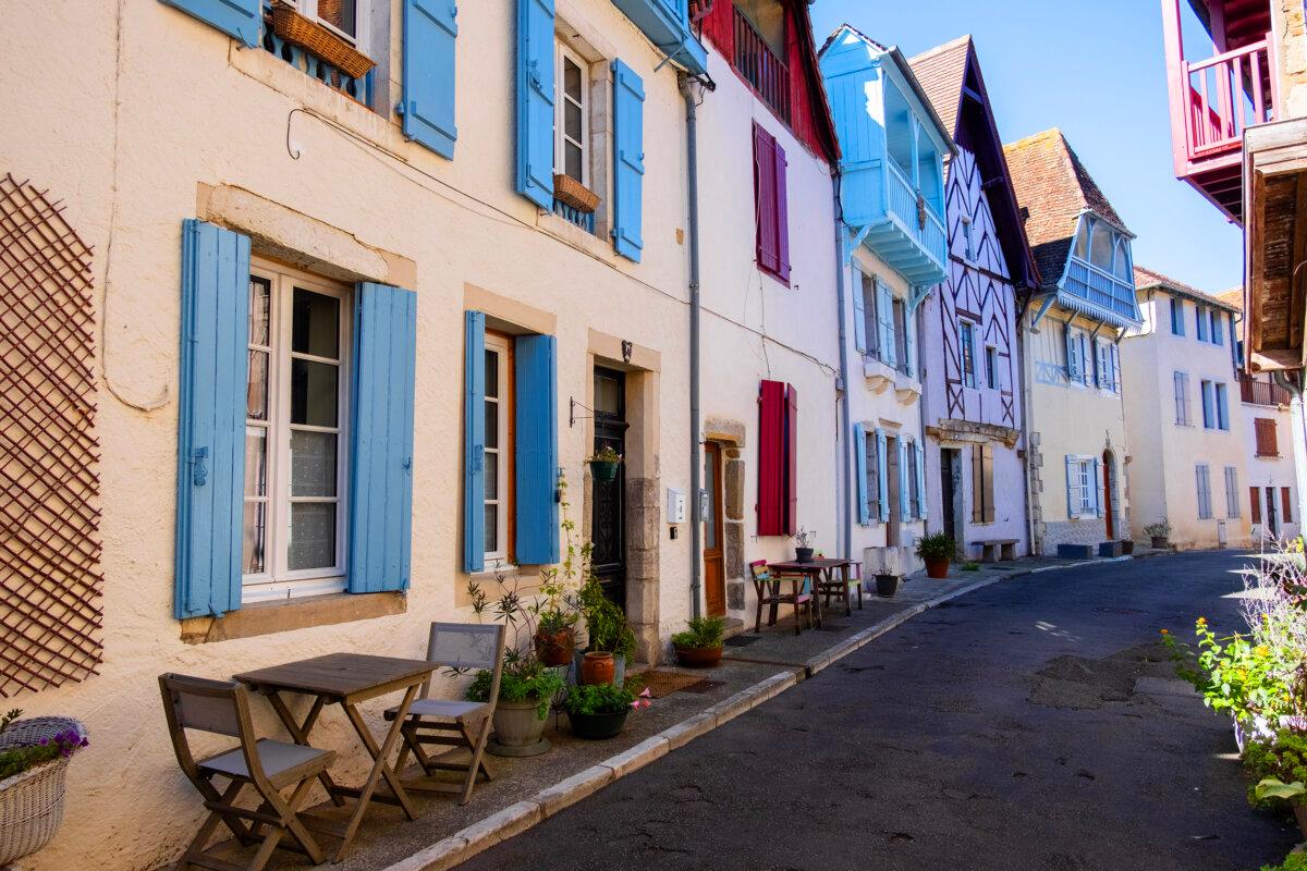 Salies-de-Bearn, a postcard town of half-timbered homes. (Benjamin Myers/TNS)