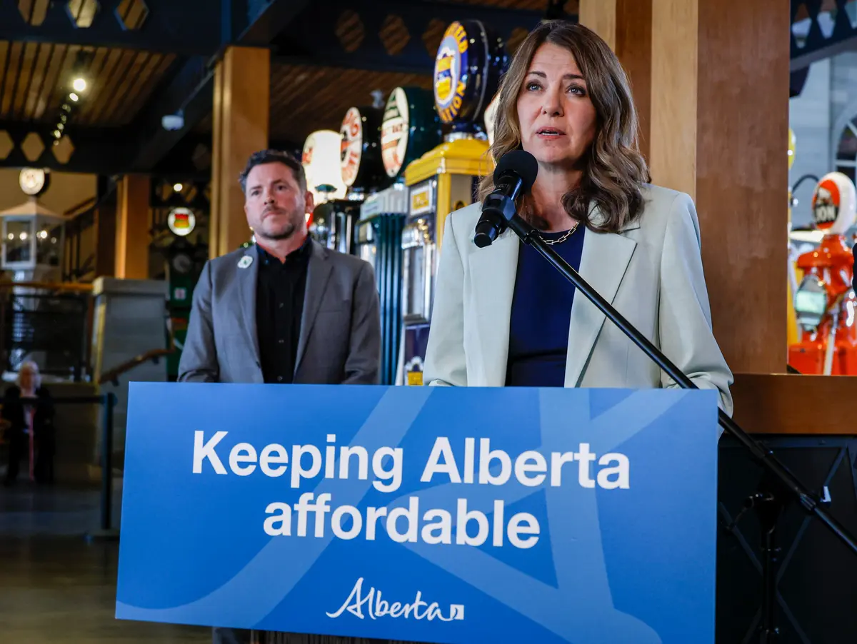 Alberta to Send Out $100 Energy Rebate to 3.4 Million Residents to Help Offset High Fuel Prices