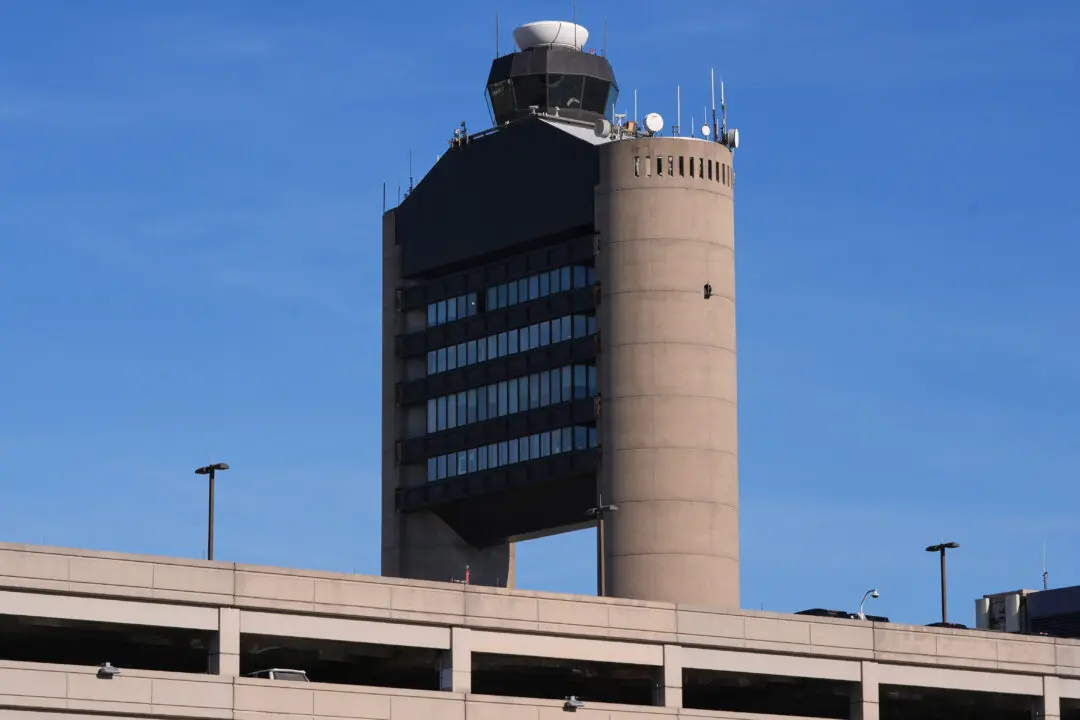 FAA Investigates Incident That Forced Delta Flight to Abort Landing