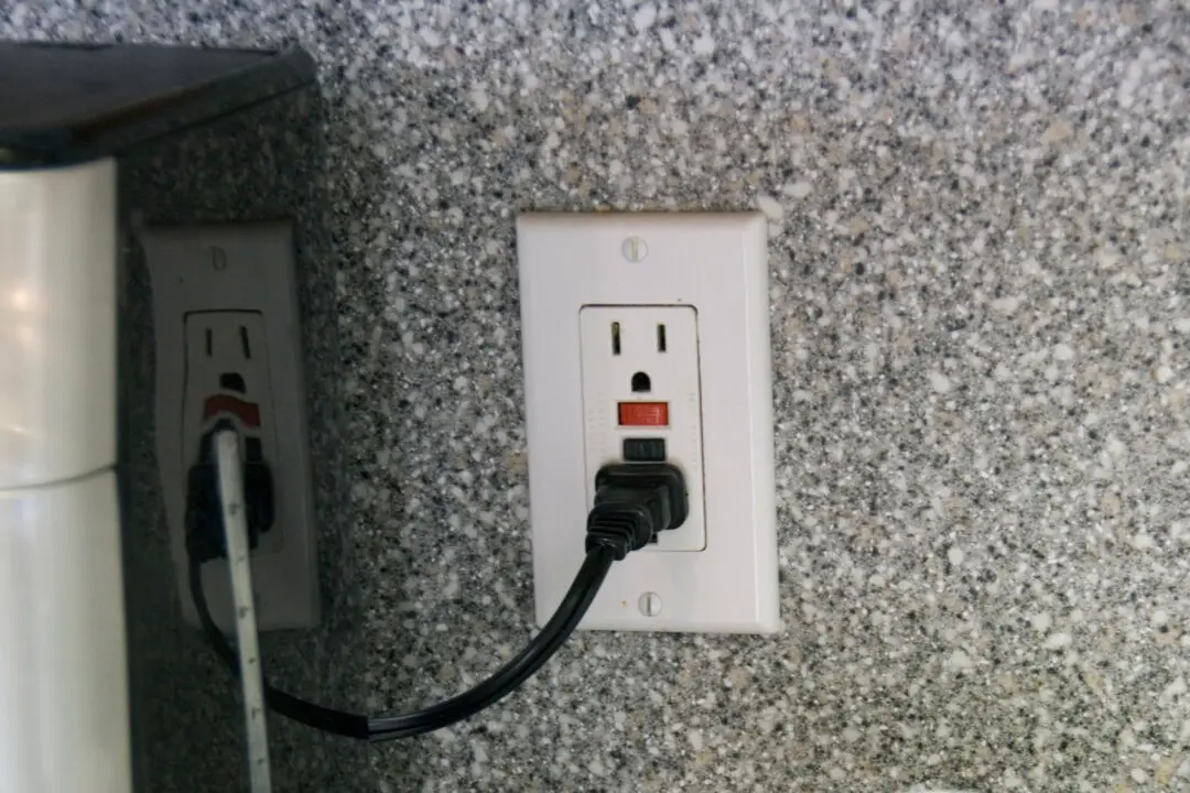 Install a GFCI Device