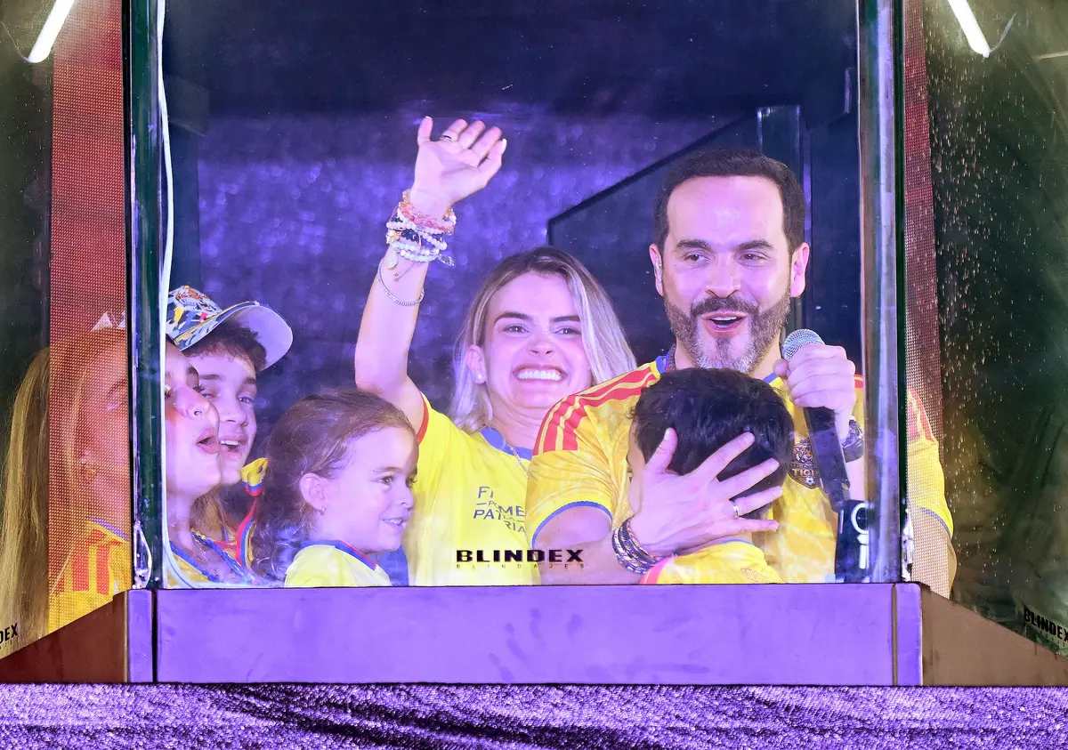 Trump-Endorsed Outsider de la Espriella Wins Colombia’s Presidential Runoff