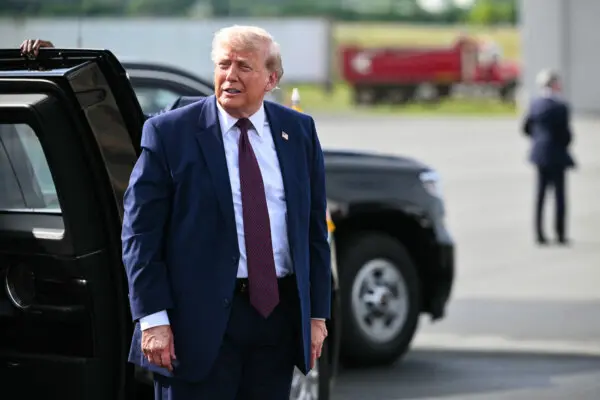Trump: Iran Foolishly Broke Ceasefire Agreement; Venezuela Quake Death Toll Tops 500
