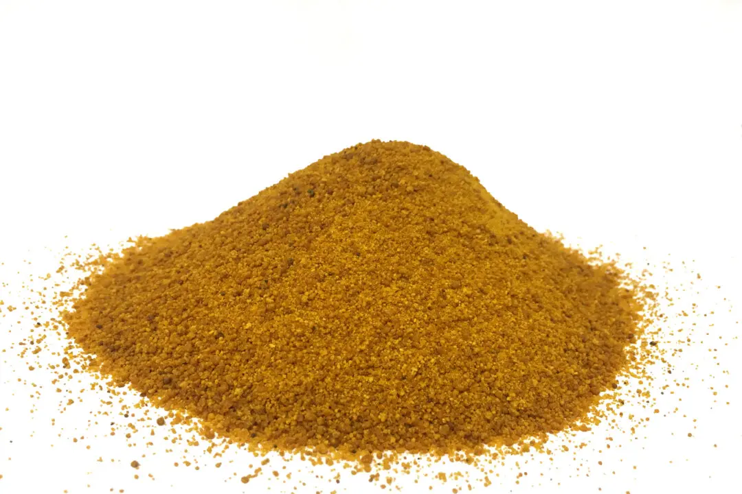 Does Corn Gluten Meal Prevent Weed Seeds?