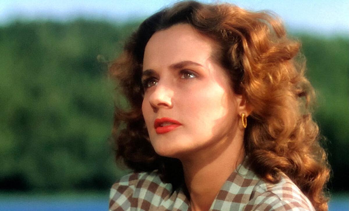 Vivacious Emily Foster (Brenda Marshall), in “Captains of the Clouds.” (Warner Bros.)