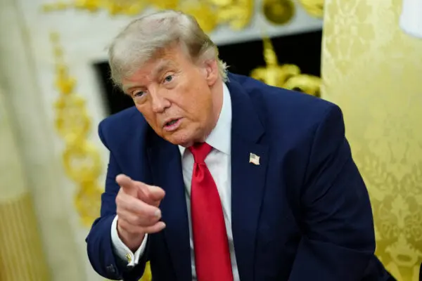 Trump Receives Religious Liberty Commission Report