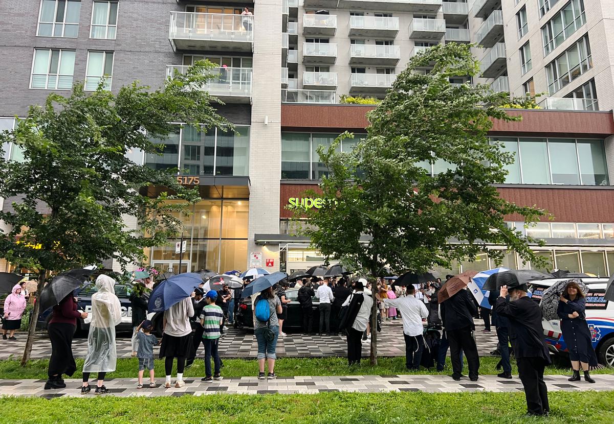 Montreal Memorial Marks End of Shiva for Shooting Victim