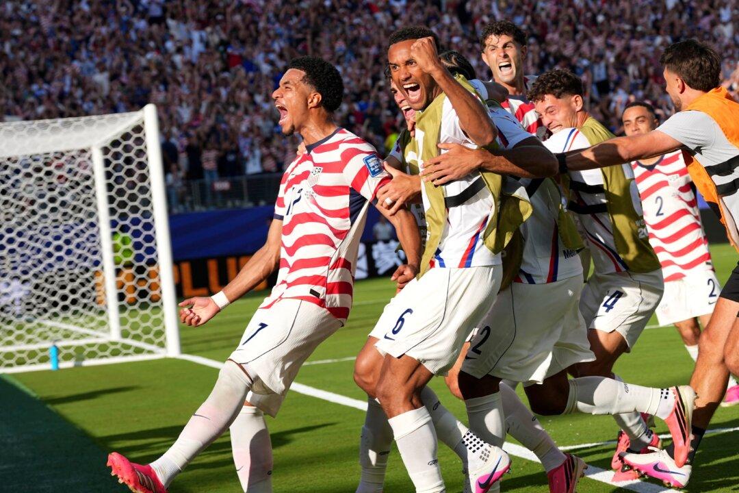 Team USA Advances to the World Cup Round of 16; NYC Prepares for Busy 4th of July Weekend | NTD Good Morning (July 2)