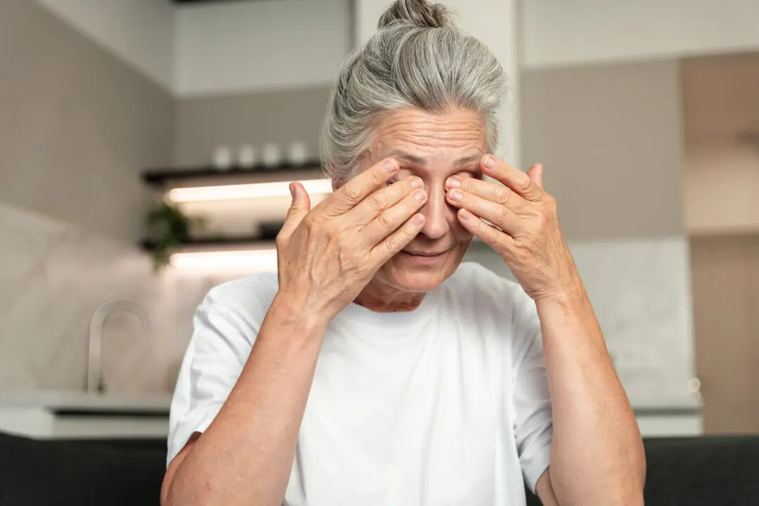 A 10-Minute Eye Exercise for Better Eye Function