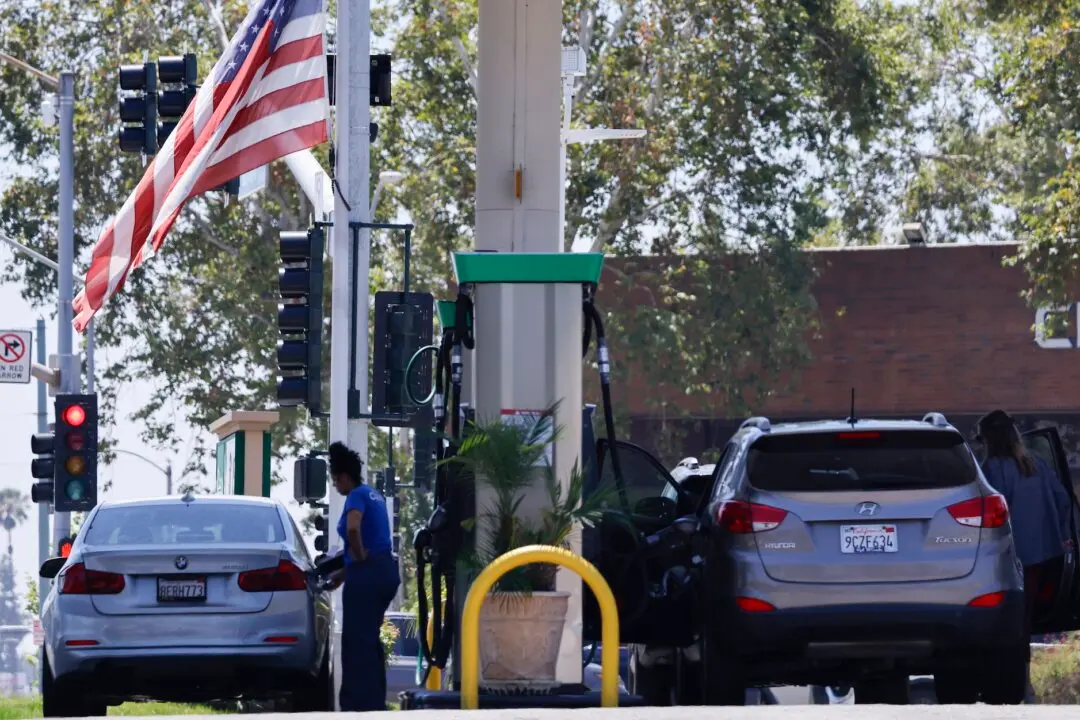American Drivers Get More Relief at the Pump Ahead of July 4 as Gas Prices Extend Declines