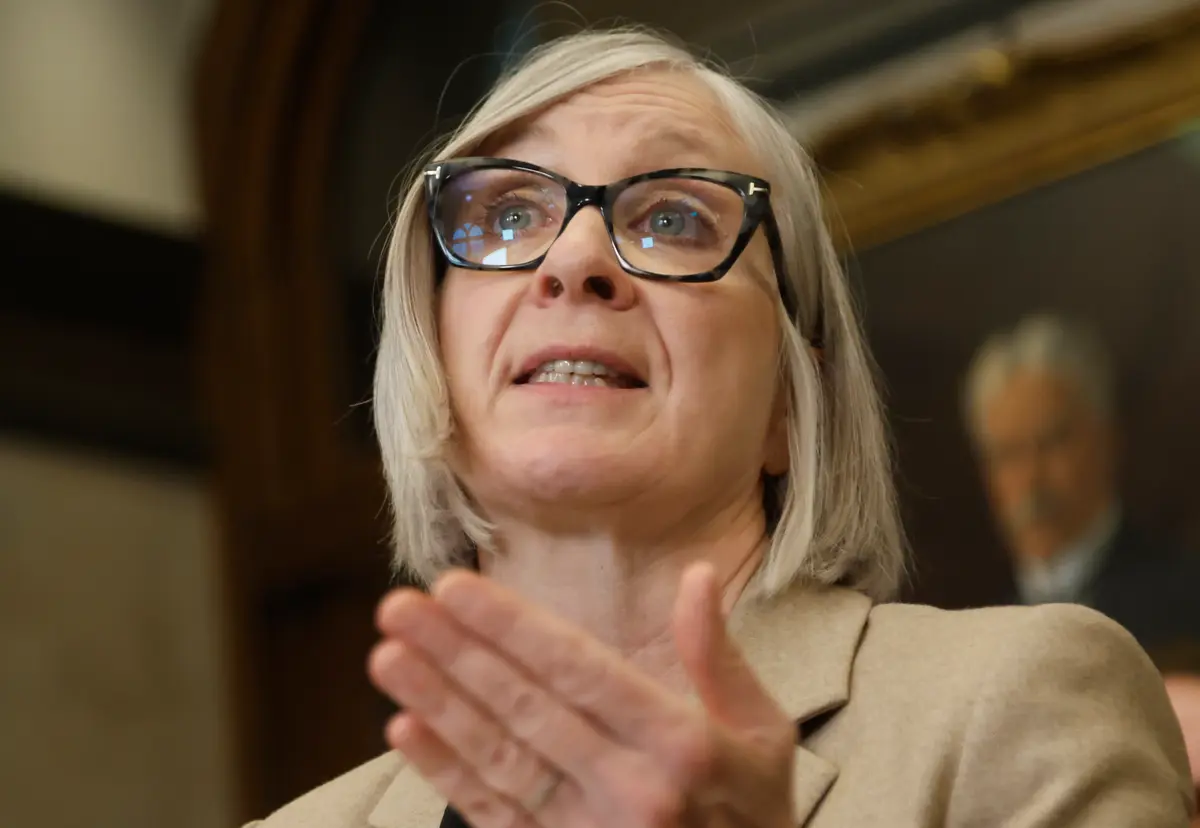 Ottawa to Weigh Guardrails, Alternatives to ‘Contentious’ Labour Code Tool: Hajdu