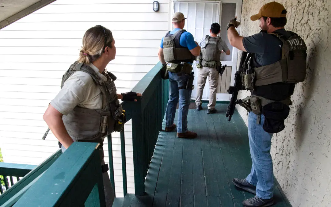 DOJ Says 224 Fugitives Arrested, 3 Children Rescued in 2-State Operation