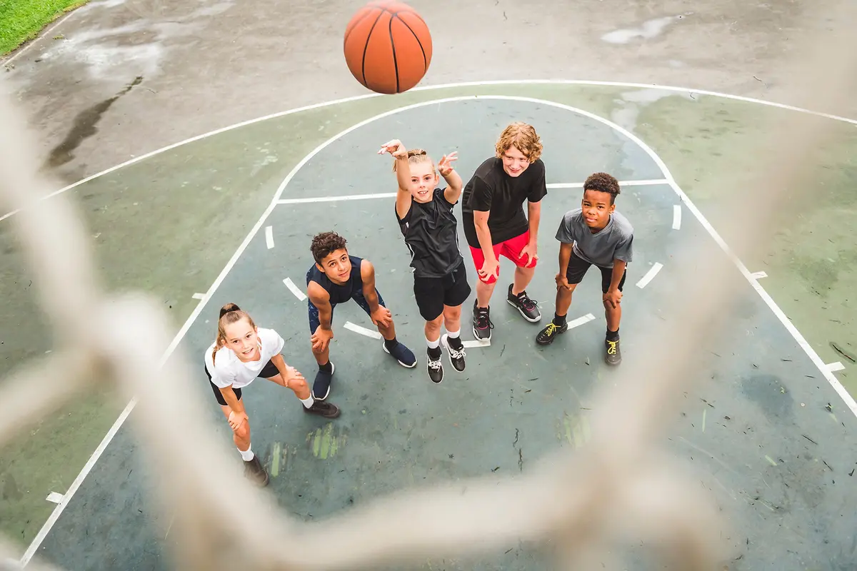 Free play helps to instill a sense of independence and confidence in children. (Lopolo/Shutterstock)
