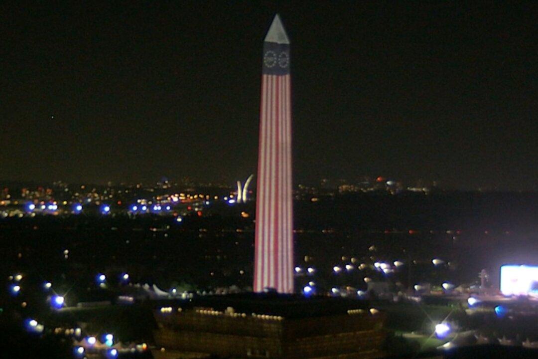 Washington Monument Projections for Freedom 250