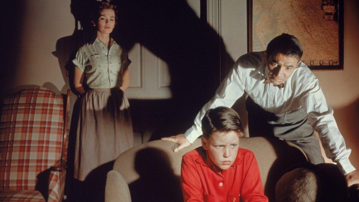 (L–R) Lou Avery (Barbara Rush), son Richie (Christopher Olsen), and Ed Avery (James Mason), in “Bigger Than Life.” (20th Century Fox)