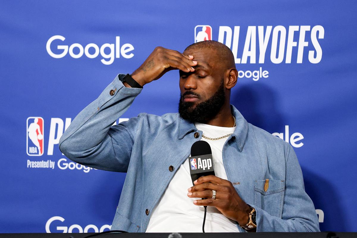 LeBron James’s Agent Narrows Free Agency to Top Five