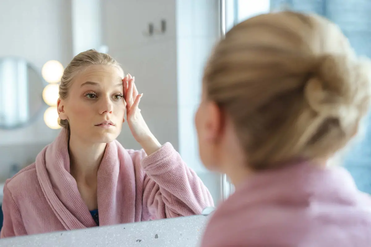 The Hidden Signs of Liver Disease: What to Look for in Your Hands and Eyes