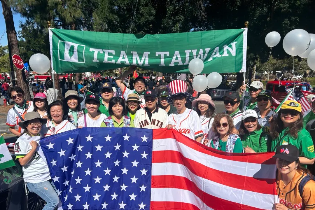 Thousands Celebrate America’s 250th Anniversary at Fremont Independence Day Parade