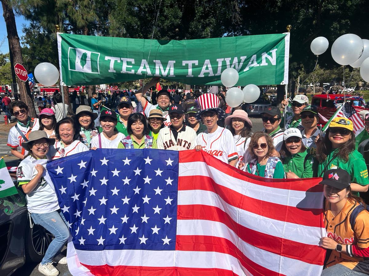 Thousands Celebrate America’s 250th Anniversary at Fremont Independence Day Parade