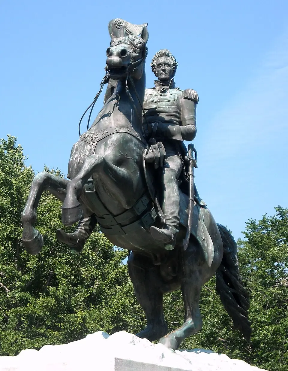 The rearing horse is a sculptural masterpiece that also commemorates an important American figure. (<a href="https://commons.wikimedia.org/wiki/User:APK">APK</a>/<a href="https://creativecommons.org/licenses/by-sa/3.0/deed.en">CC BY-SA 3.0</a>)