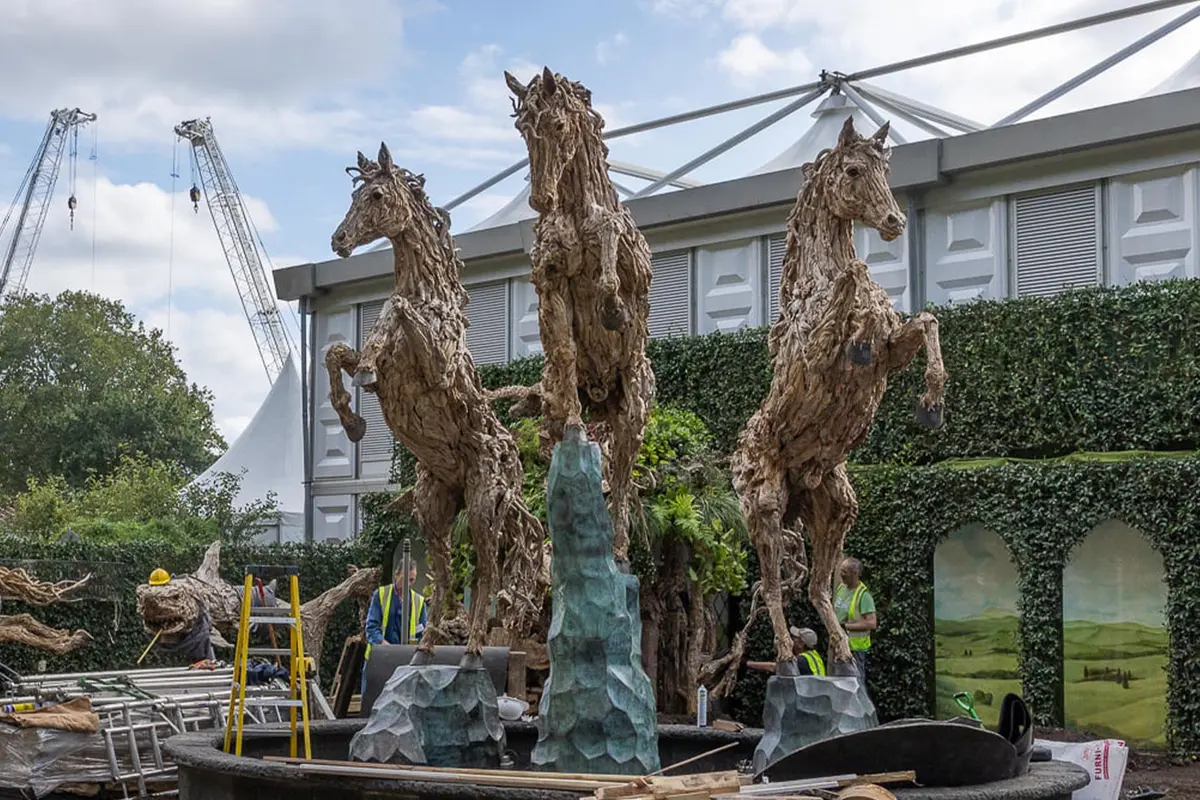 James Doran-Webb's sculptures at the 2026 Chelsea Flower Show in London, UK. (Courtesy of James Doran-Webb)