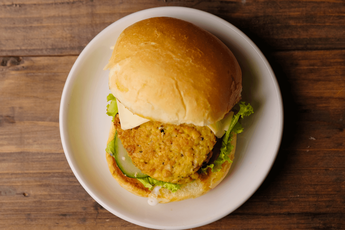 Plant-Based Meat and Dairy Contain More Additives Than Animal Products