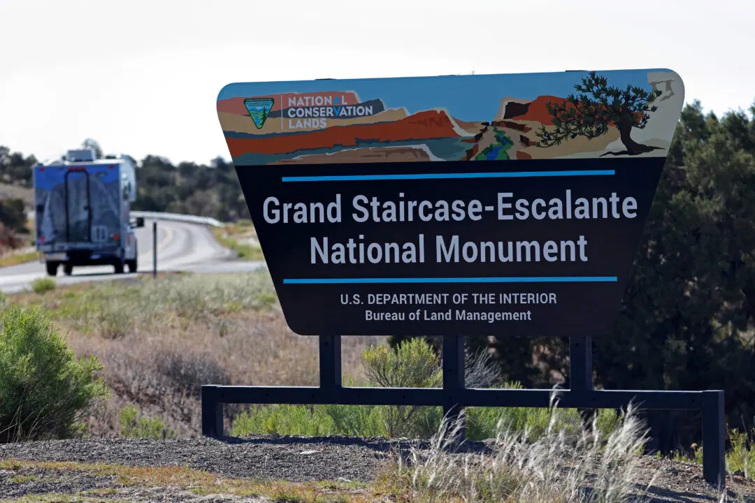 Trump Signs Proclamations Reducing Utah National Monument Lands by 3 Million Acres