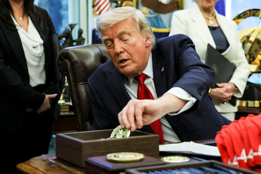 US Mint to Produce $1 Gold Coin Featuring Trump