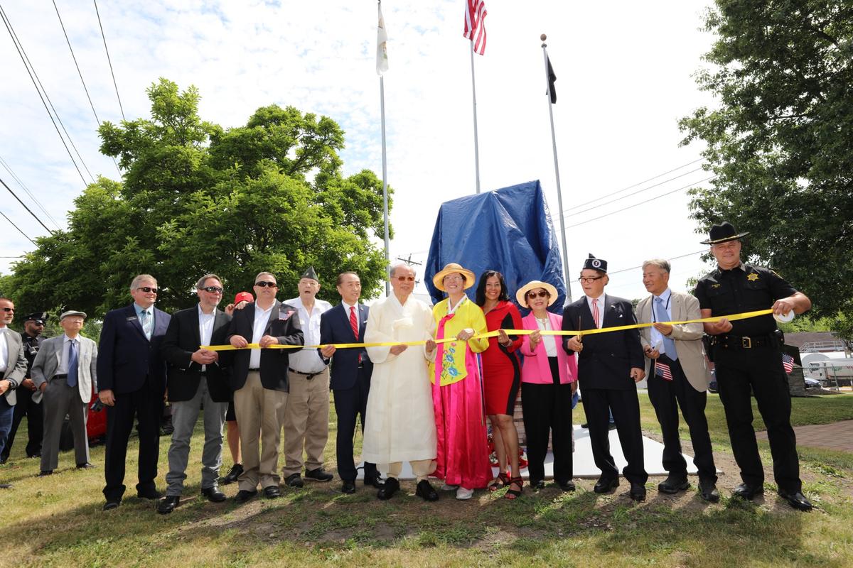 Koreans Remember America’s Sacrifice and Cost of Freedom at New York Korean War Memorial