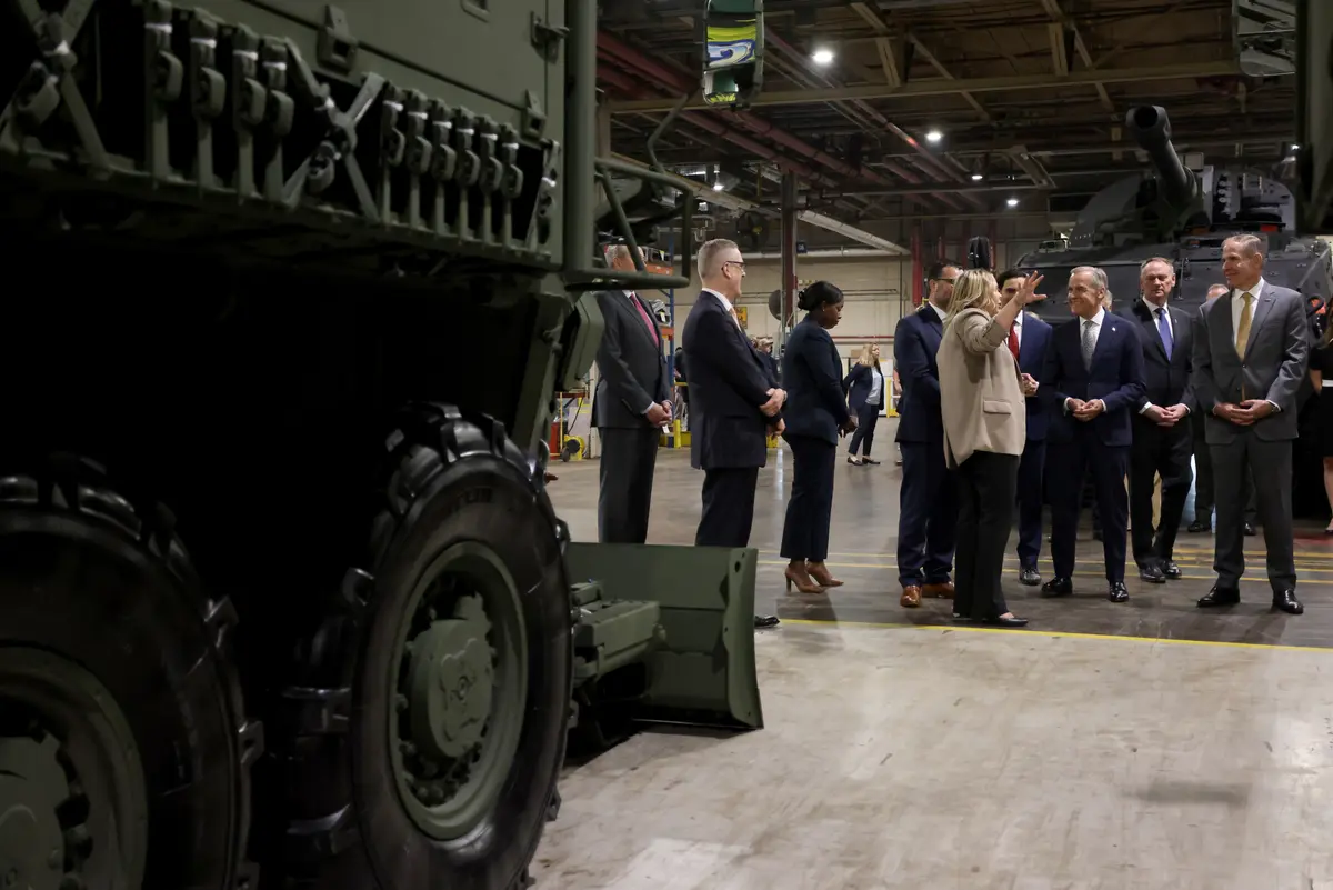 Ottawa to Spend $2 Billion on 190 Armoured Vehicles for Military