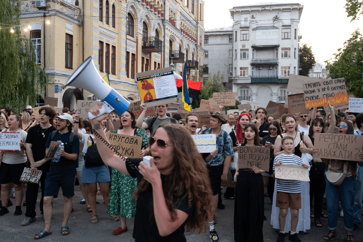 People gather to denounce President Volodymyr Zelenskyy's decision to dismiss Defense Minister Mykhailo Fedorov after six months in the post, in Kyiv, Ukraine, on July 16, 2026. (Danylo Antoniuk/AP Photo)