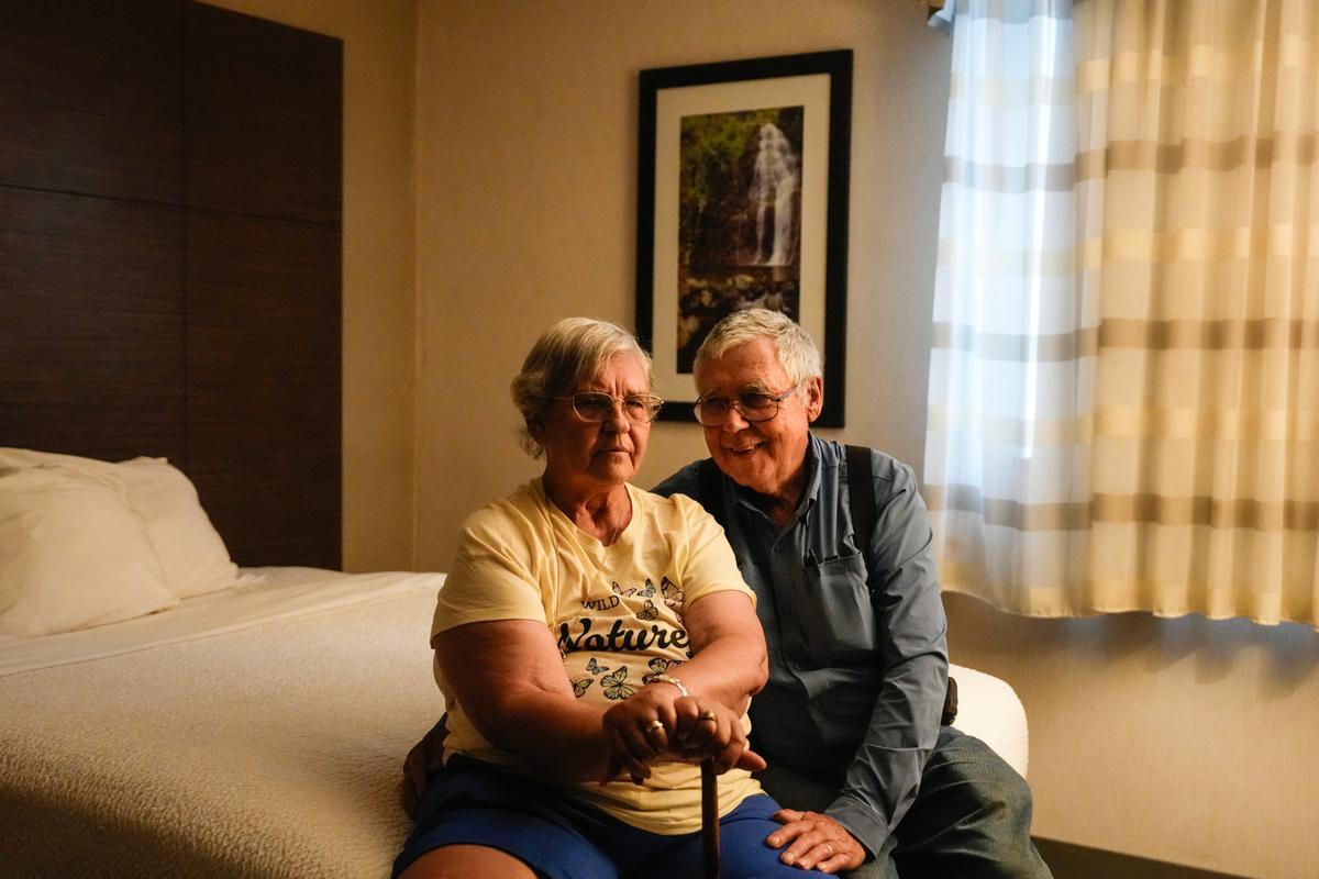 Ontario Wildfire Evacuees Recall Ashes ‘Landing From the Sky’ in Harrowing Escape