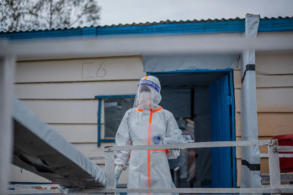 Ebola Outbreak Death Toll Climbs Above 930