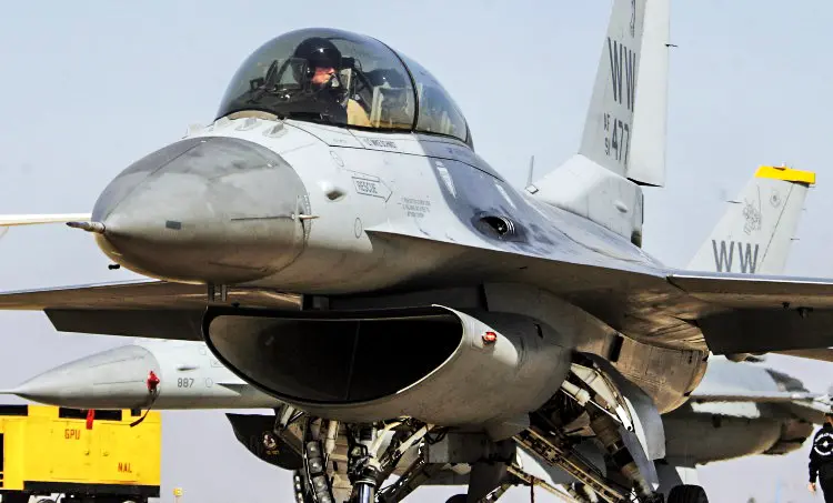 Trump Signs Order Aimed at Boosting Domestic Defense Suppliers