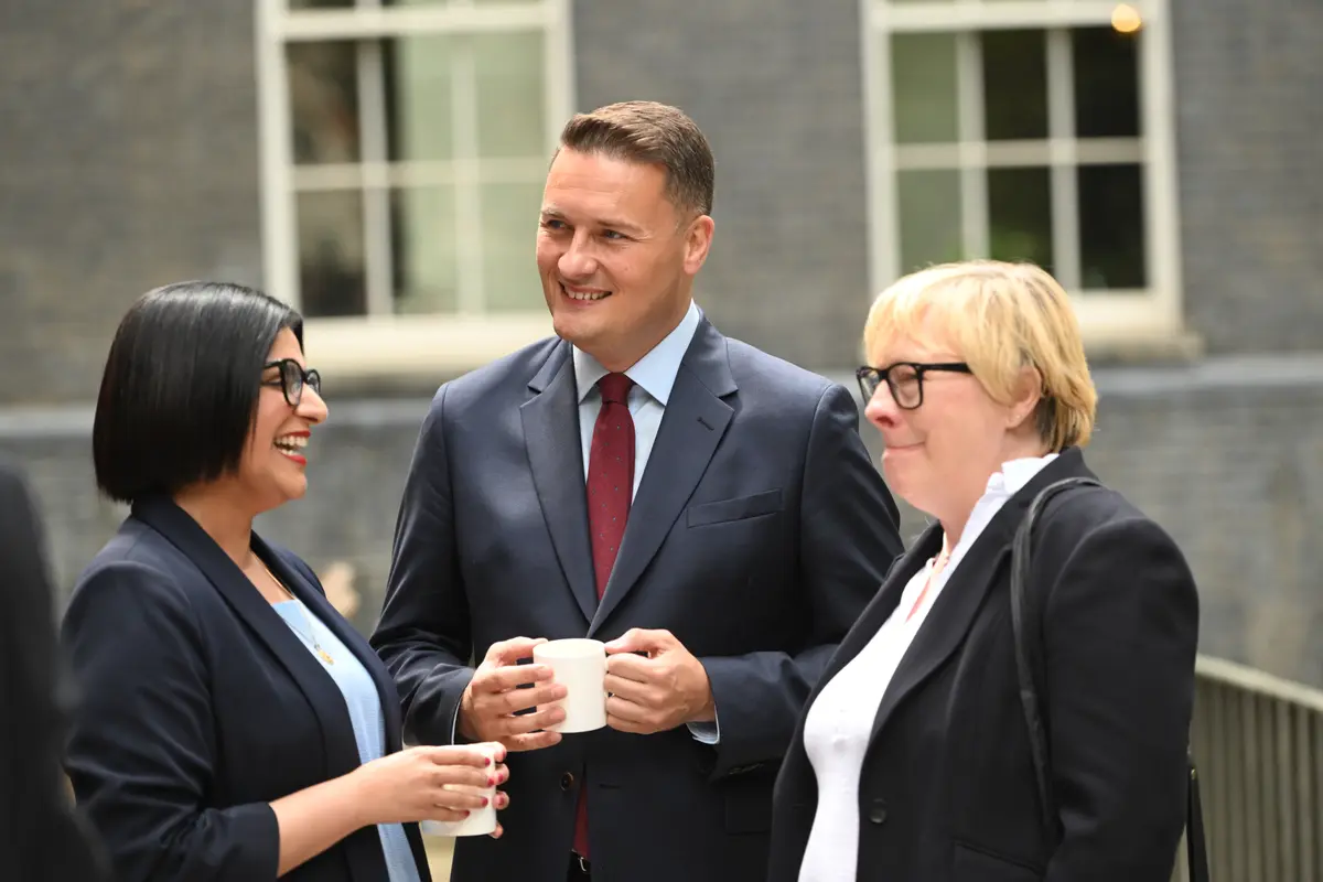 British Home Secretary Shabana Mahmood(L), Defence Secretary Wes Streeting (C), and Secretary of State for Environment, Food, and Rural Affairs Angela Eagle at 10 Downing Street, London, on July 21, 2026. (Eddie Mulholland/Pool Photo via AP)