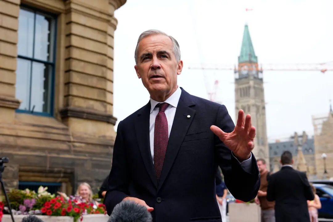Carney Spoke With Trump Following Latest Tariff Threat, Says Trade Negotiations Will ‘Intensify’