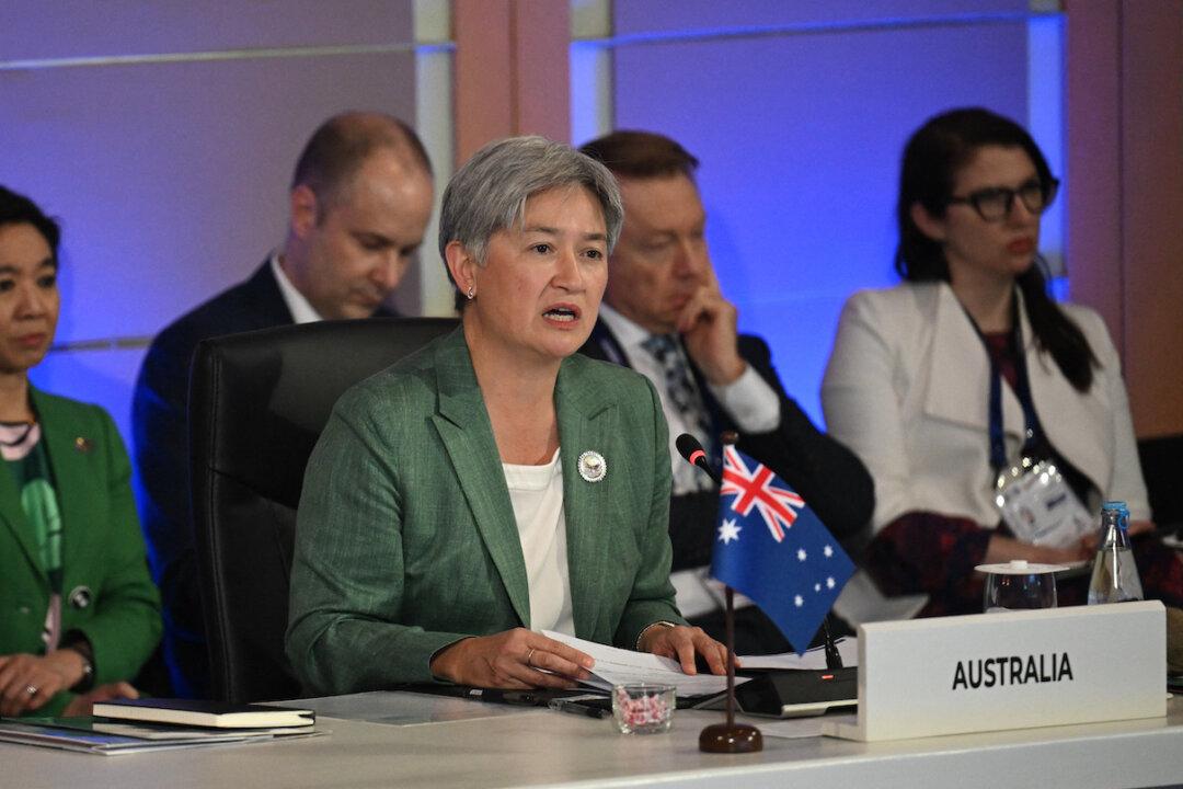 Australia Leaves Door Open to Joint South China Sea Patrols After Beijing’s Missile Test