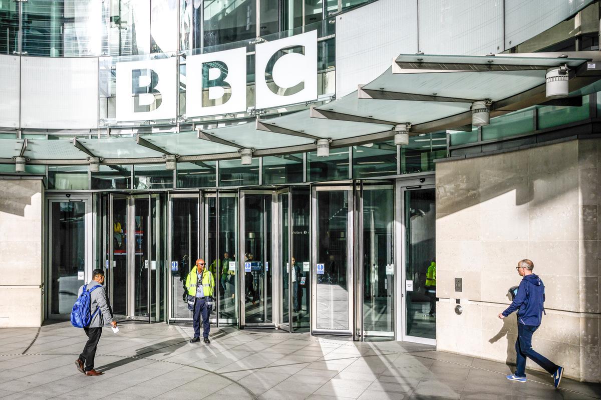Trump Must Hand Over Finance Records Sought by BBC in Defamation Lawsuit, Judge Rules