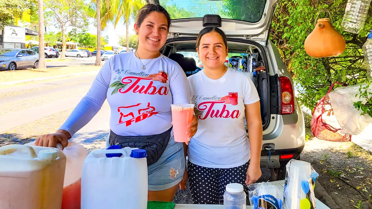 Mexico’s Palm Wine Has Been a Fascinating Culinary Bridge to the Philippines Since 1565
