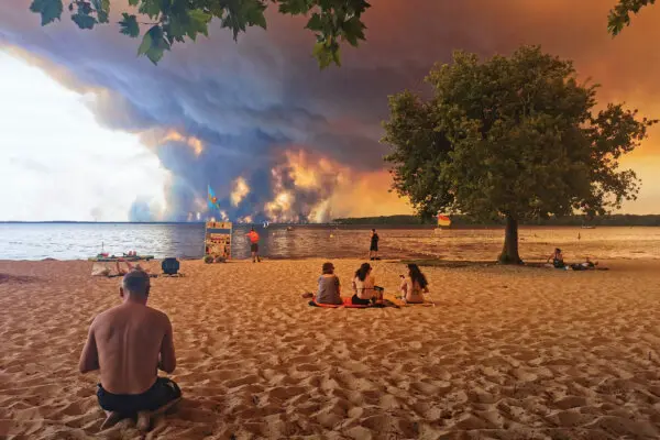 Week in Photos: Wildfire in France, Todd Blanche Hearing, and Floods in Brazil