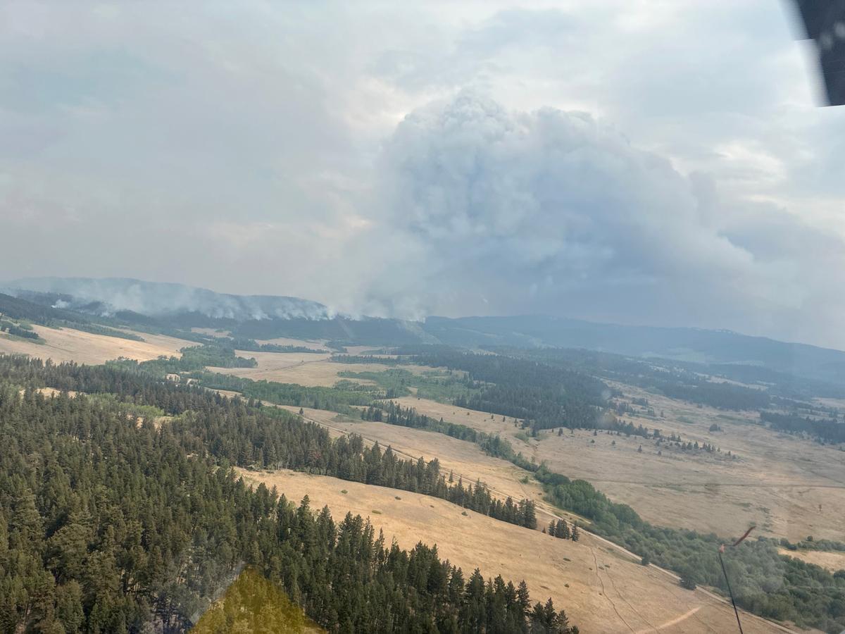 Wildfires Merge, Cross Highway 97 North of Clinton, BC