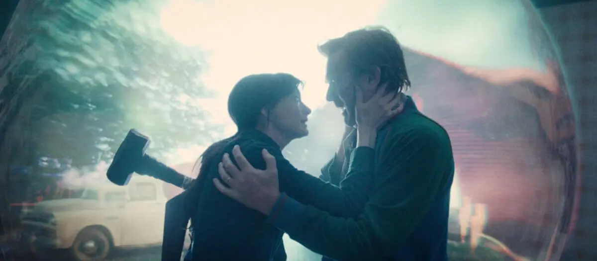 Anne Hathaway and Ewan McGregor, in "The End of Oak Street." (Warner Bros.)