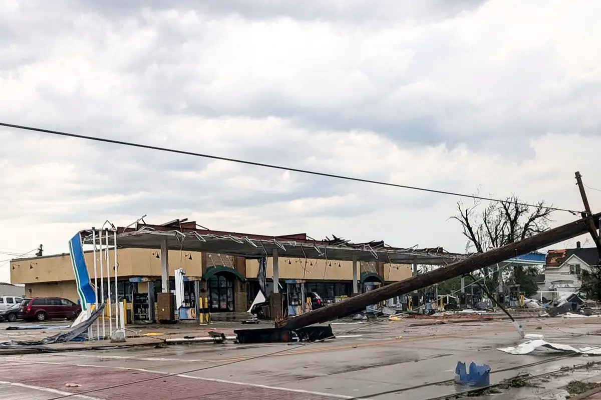 Tornado Confirmed After Thunderstorm Hits Lake Michigan States