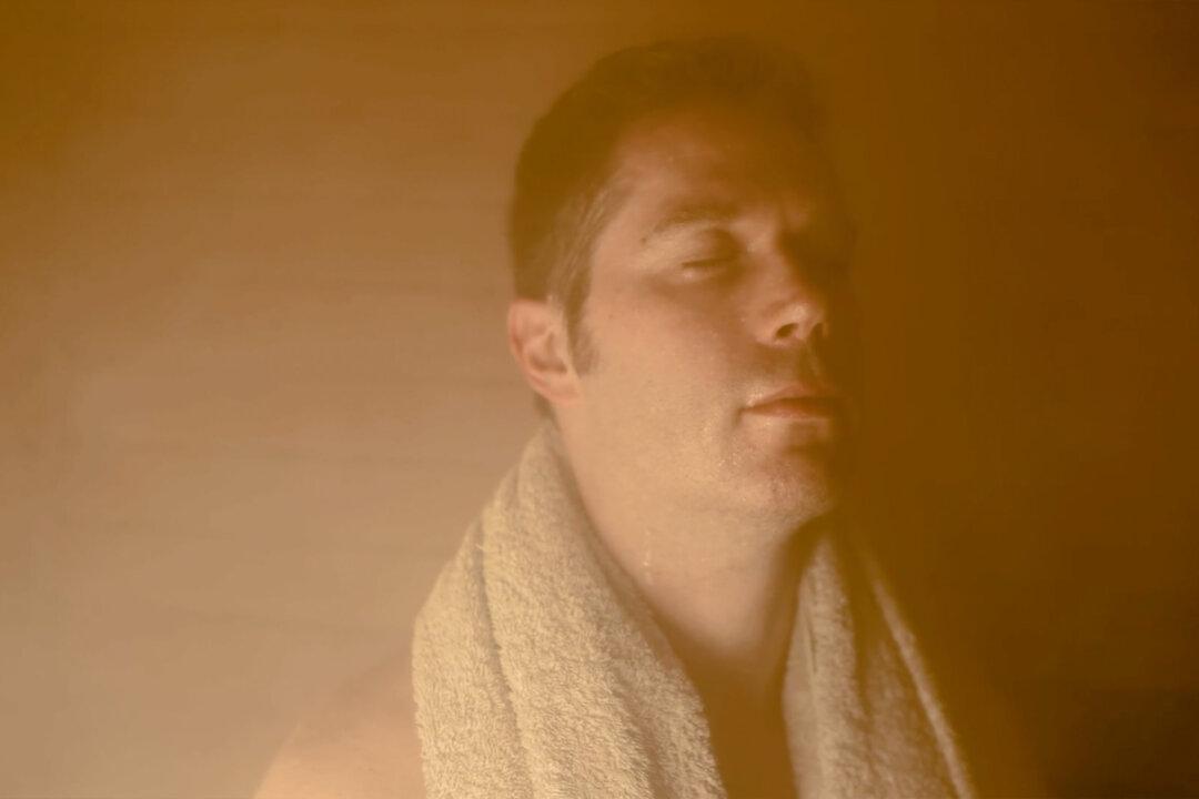 7 Surprising Benefits of Sauna Heat